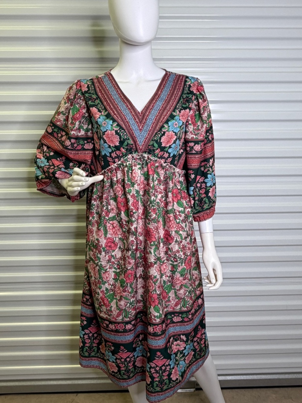 Mislook Womens M Boho Bell Sleeve Cottage Core Floral Knee Lenght Dress